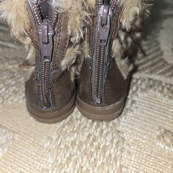 Cozy Brown Fur-Lined Kids Boots - Picture 2 of 10